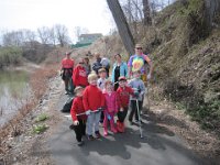 YouthCleaningUp